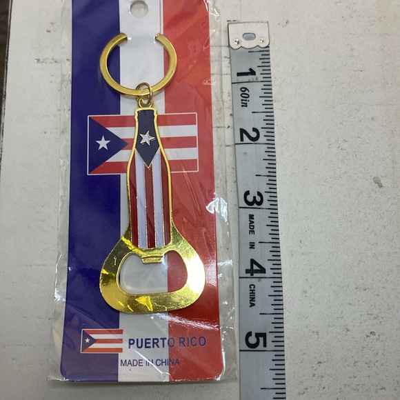 🆕 Puerto Rico 🇵🇷 beer 🍺 opener & nail clipper keychains bundle - Picture 6 of 6